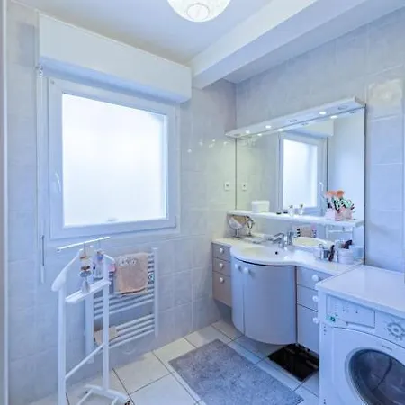 Grand Avec Jacuzzi Et Terrasse De 55m2 * Bayonne