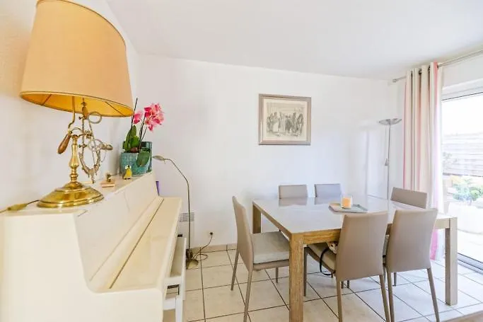 Grand Avec Jacuzzi Et Terrasse De 55m2